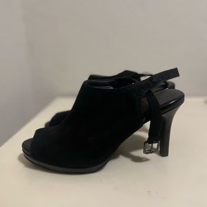 Life stride size 6 heels